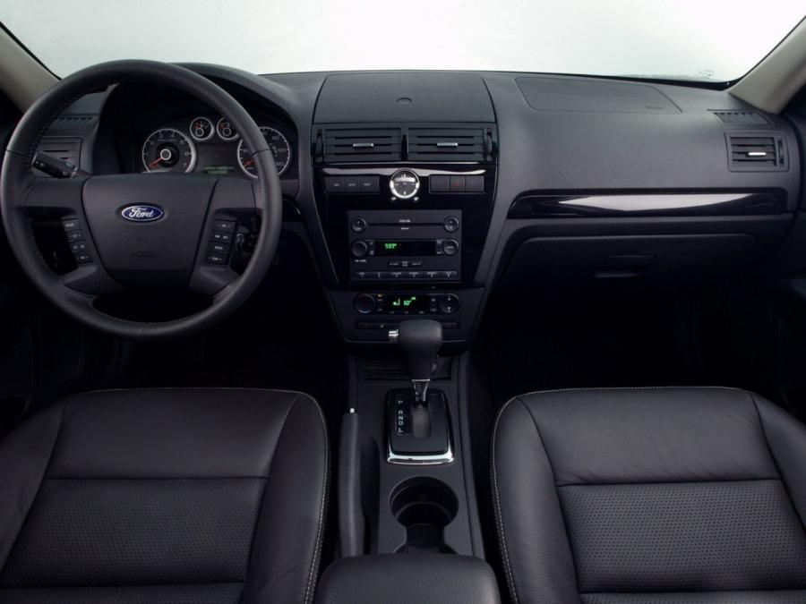  Ford Fusion 2005 года  (фото 14 из 35)
